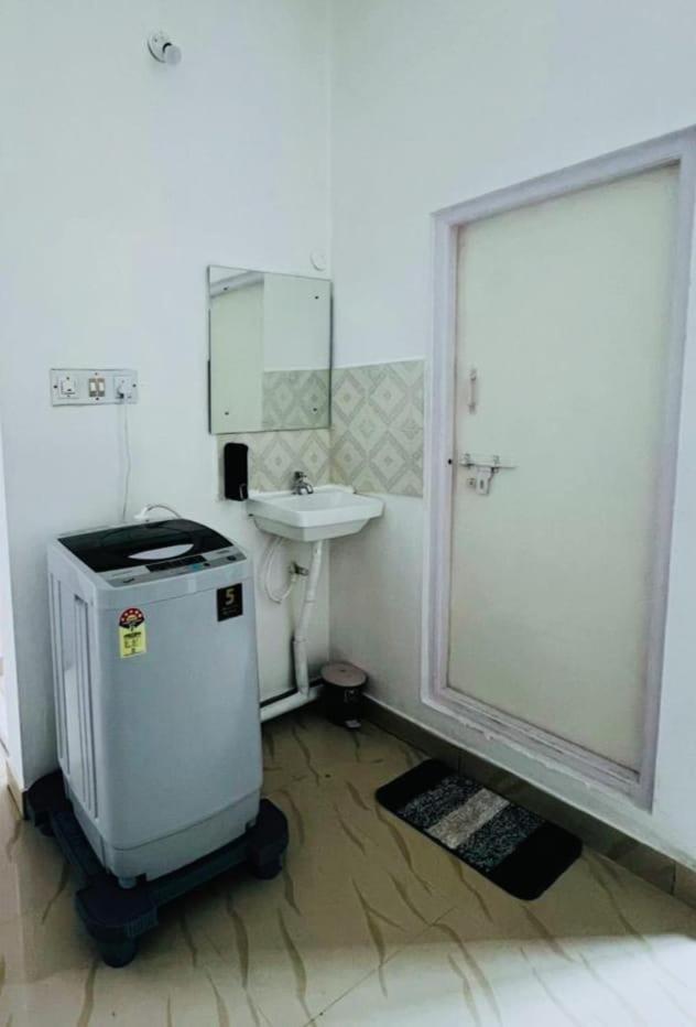 הוילה Chikmagalūr Hegde Residency מראה חיצוני תמונה